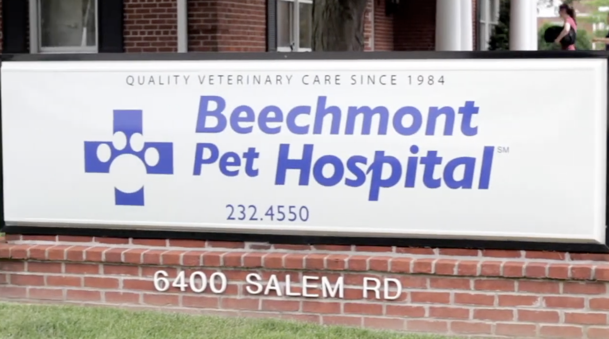 The sign outside of Beechmont Pet Hospital's office. Taken as a screenshot from Beechmont Pet Hospital Welcome Video posted by Stewart Smith on YouTube.